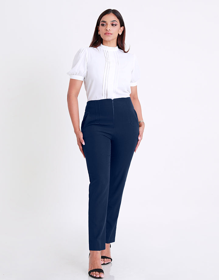 Formal pants with pockets