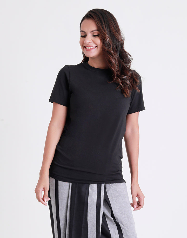 Round Neck T-Shirt with Short Sleeves