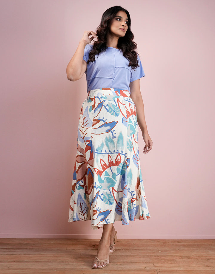 06 Piece Flared Maxi Skirt