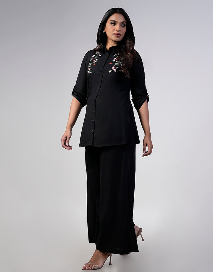 Wide Leg Pant with Waist Style Detail