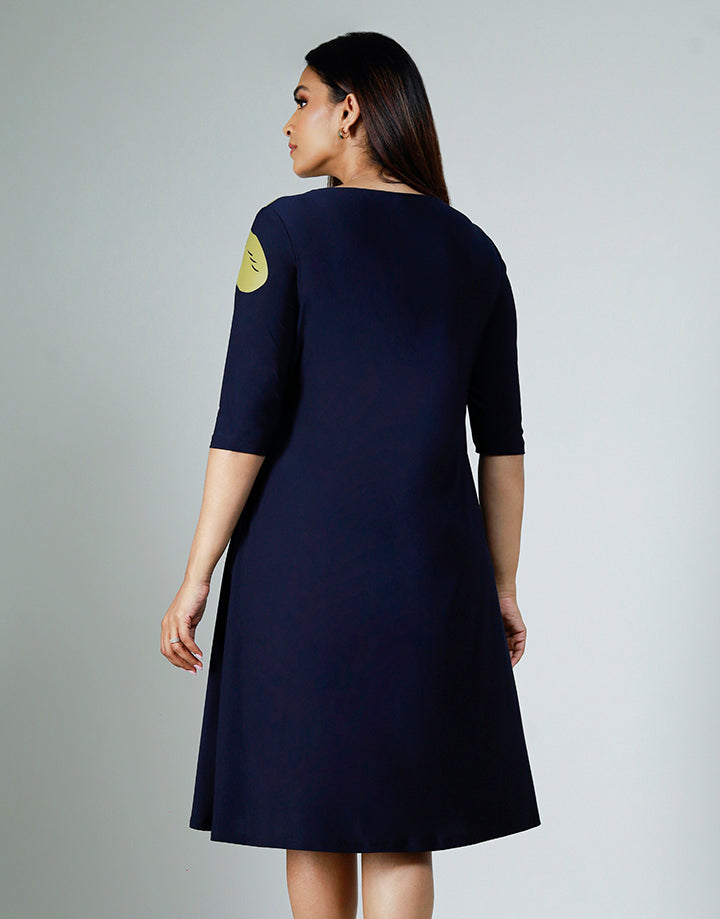 Heat and Bond Detail Dress with 3/4 Sleeve
