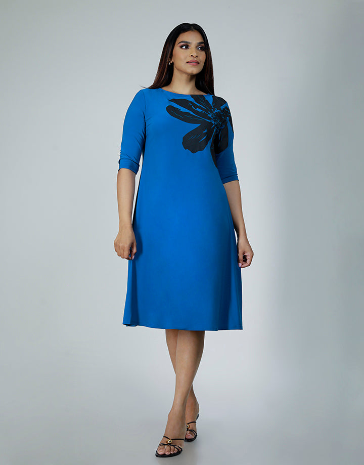 Heat and Bond Detail Dress with 3/4 Sleeve