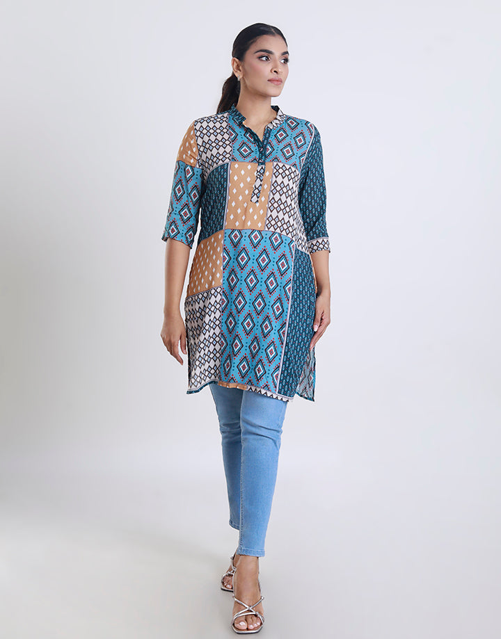 Chinese Collar Kurta with 3/4 Sleeves