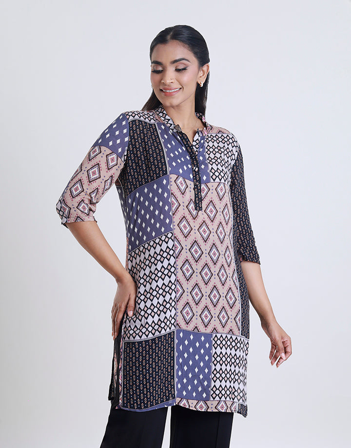 Chinese Collar Kurta with 3/4 Sleeves