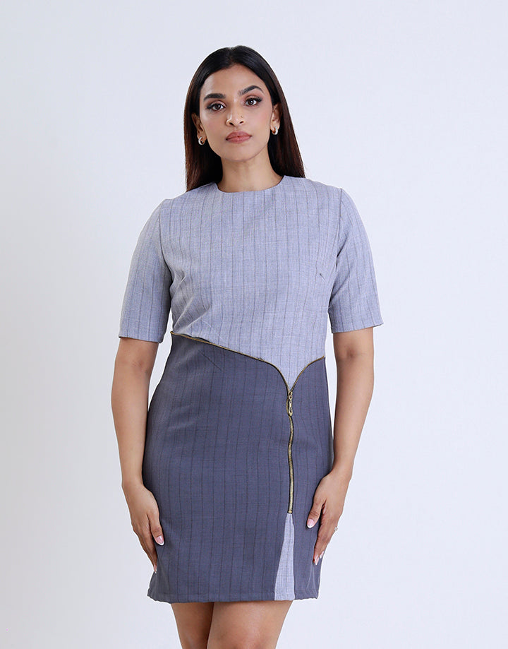 Round Neck Dress with Zipper Detail