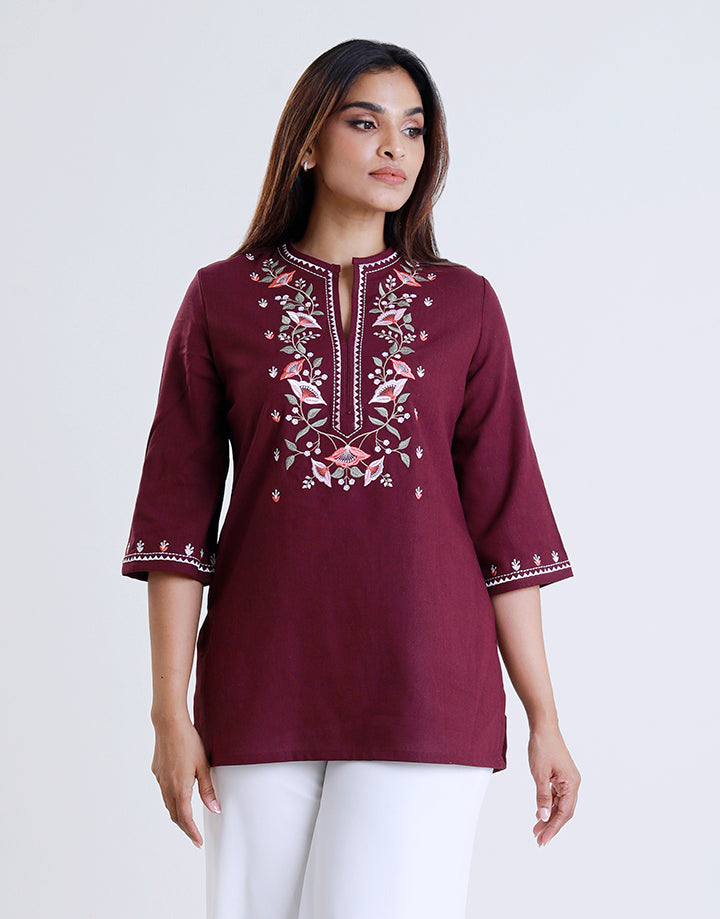 3/4 Sleeve Kurta With Embroidered