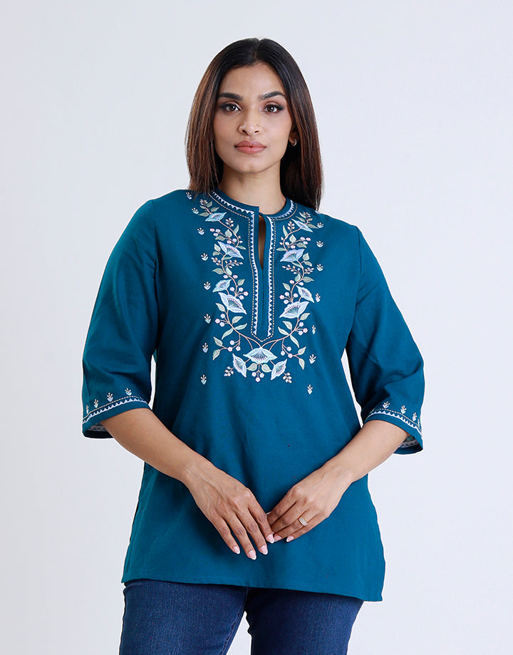 3/4 Sleeve Kurta With Embroidered