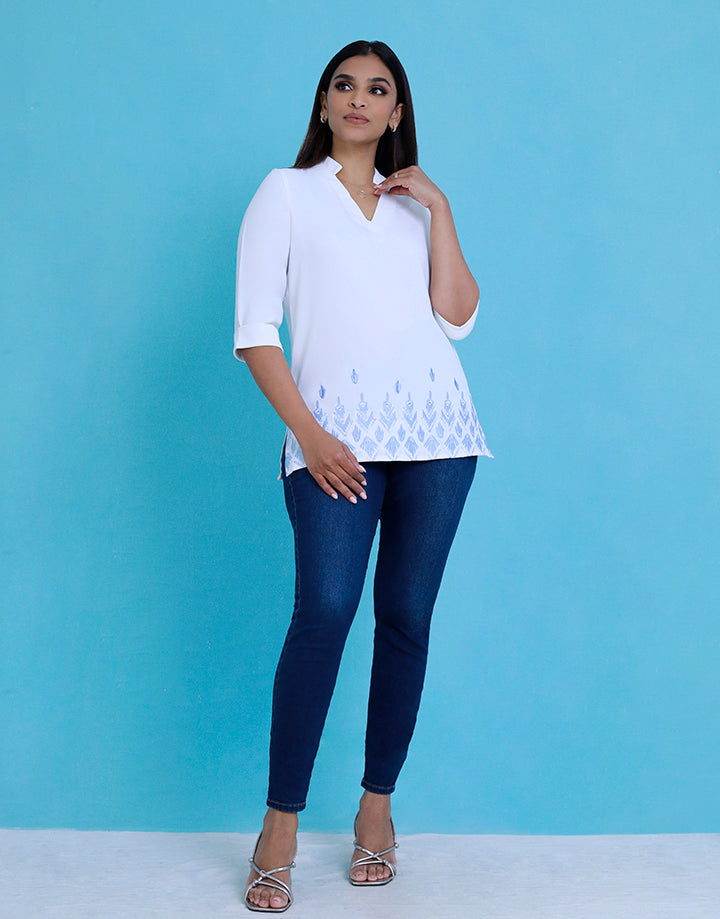 3/4 Sleeve Kurta with Embroidery Detail