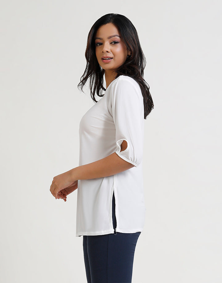 Keyhole Pleat Neck Top