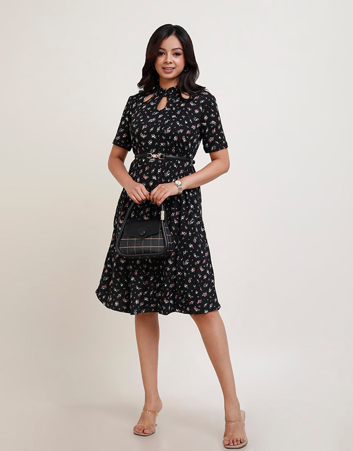 Short Sleeve Neck Keyhole Rib Dress