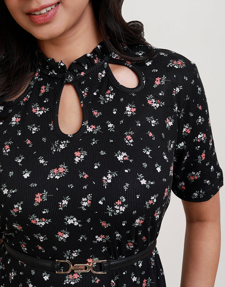 Short Sleeve Neck Keyhole Rib Dress