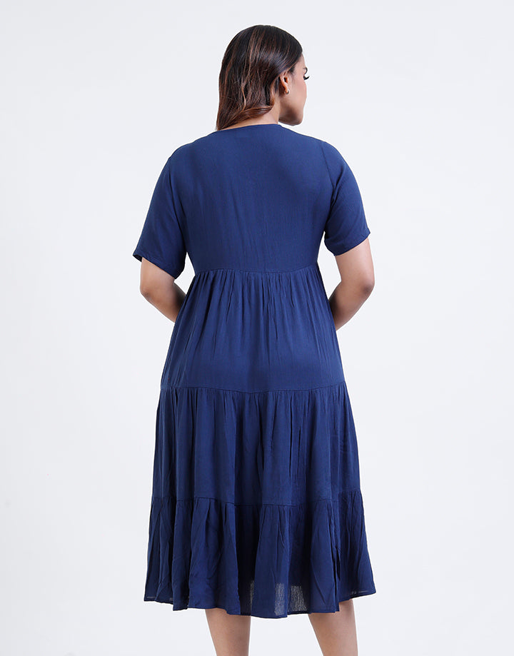 Short Sleeve Dress with Waist Embroidered Detail