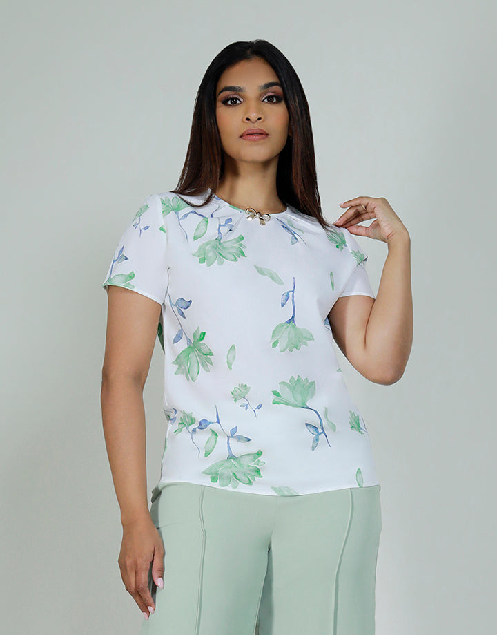 Short Sleeve Top with Ornament