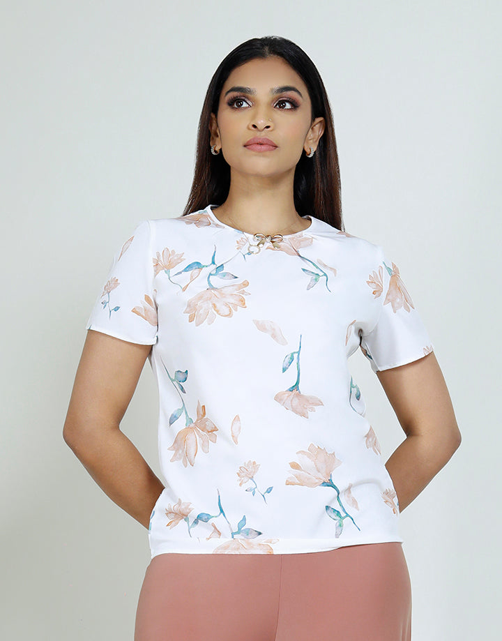 Short Sleeve Top with Ornament