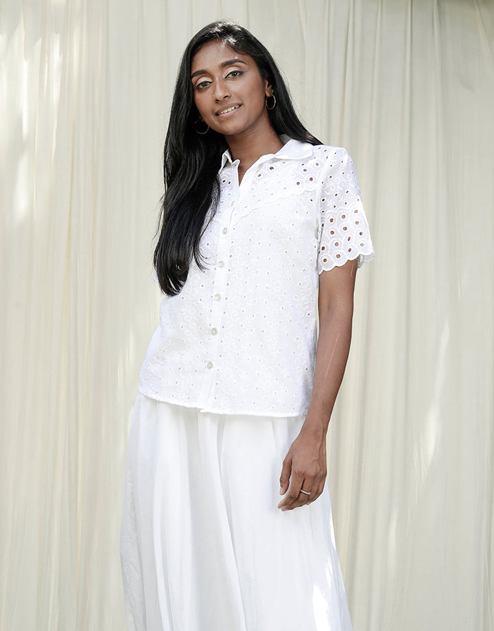 Short Sleeves White Blouse in Cut Lawn