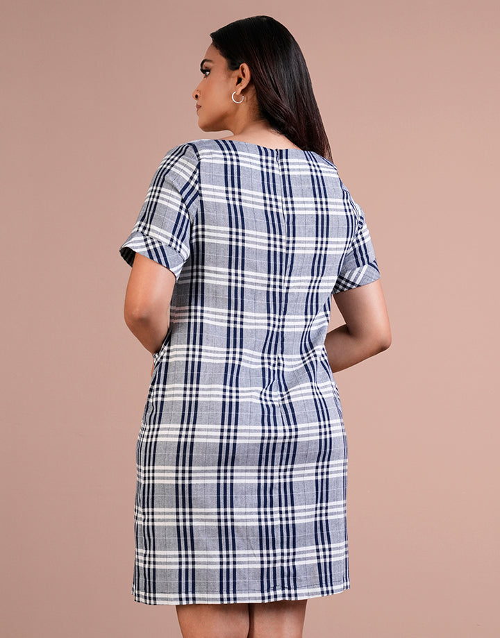 Short Sleeve Patch Pocket Shift Dress