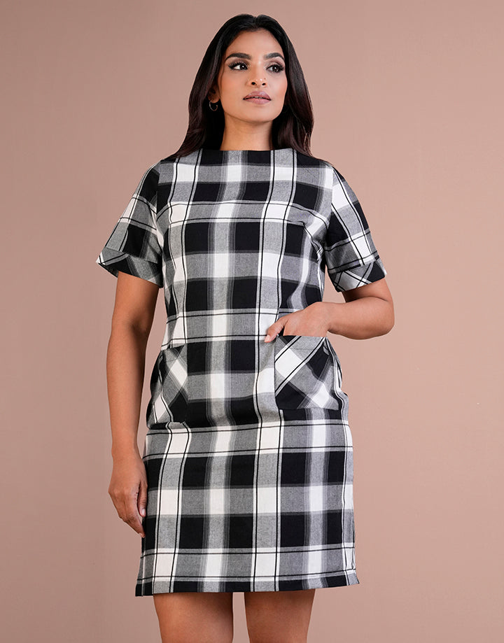 Short Sleeve Patch Pocket Shift Dress