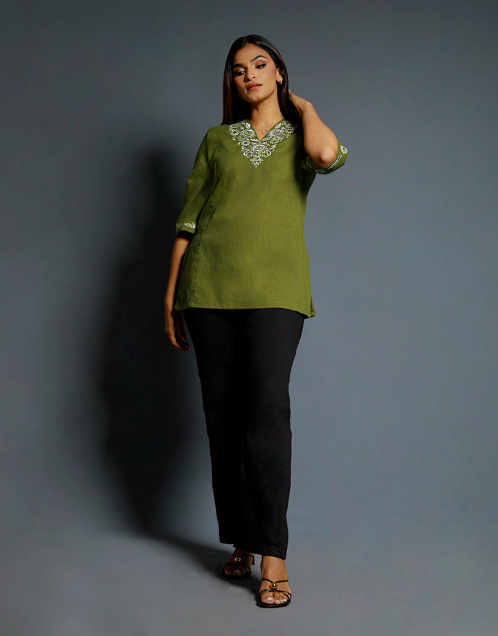 3/4 Sleeve Kurta with Embroidery