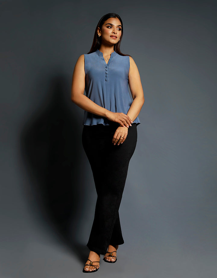 Sleeveless Blouse with Half Placket