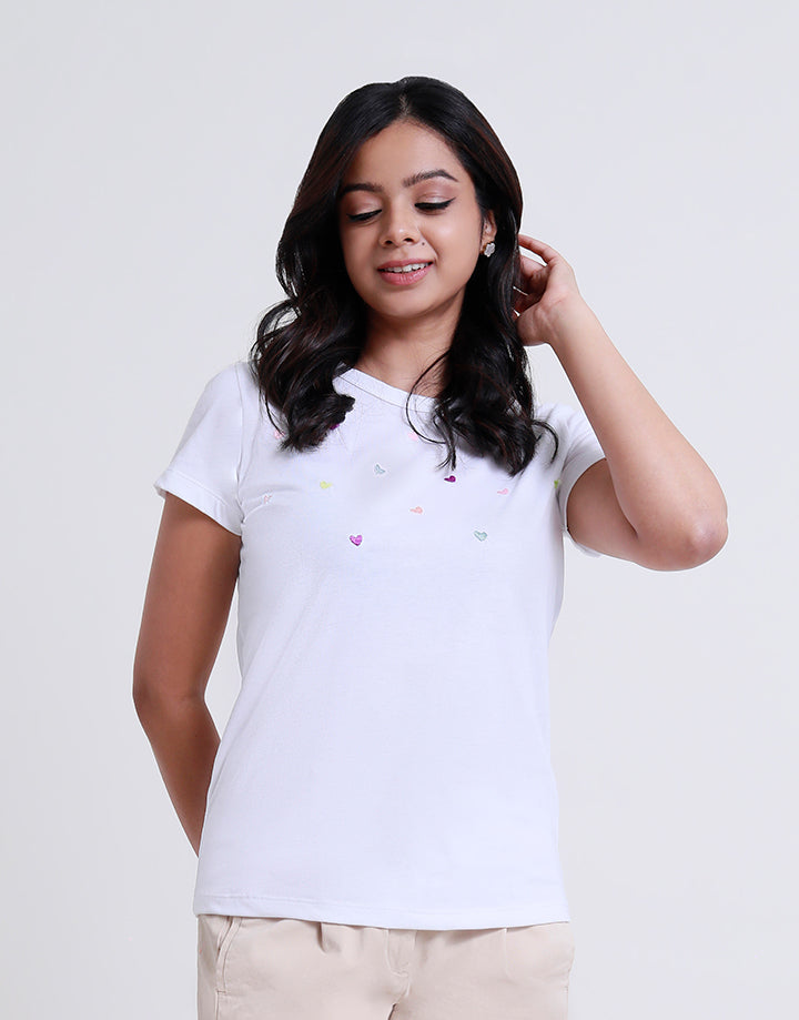 Heart Embroidered Short Sleeve T-Shirt