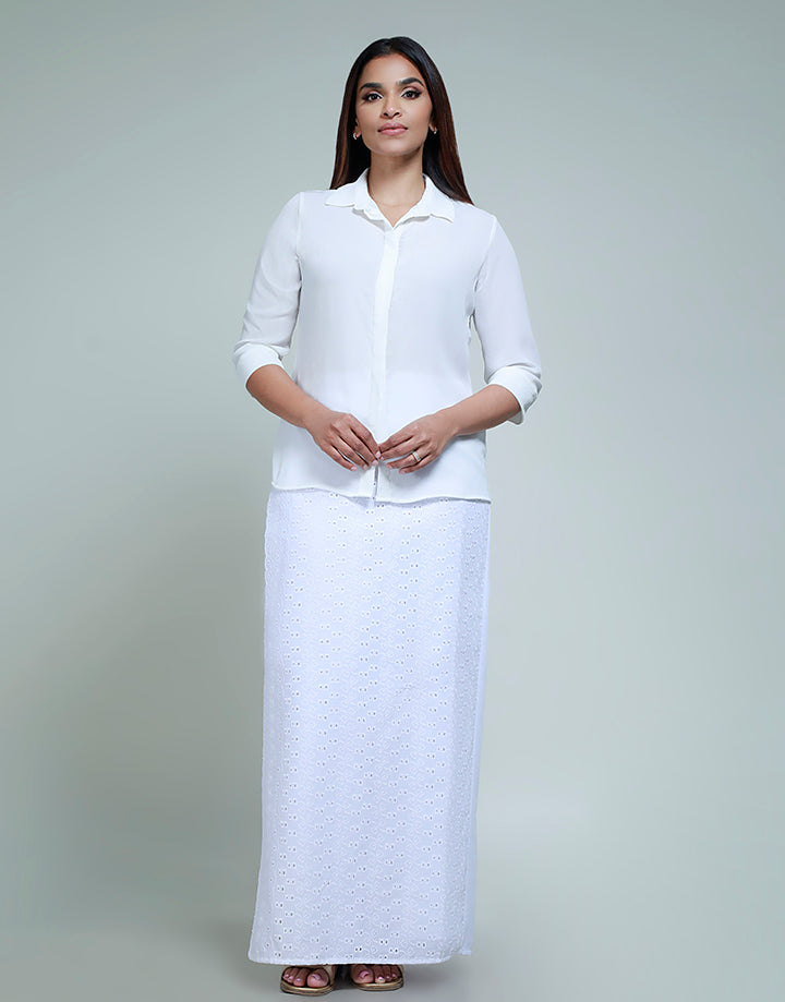 White Lungi