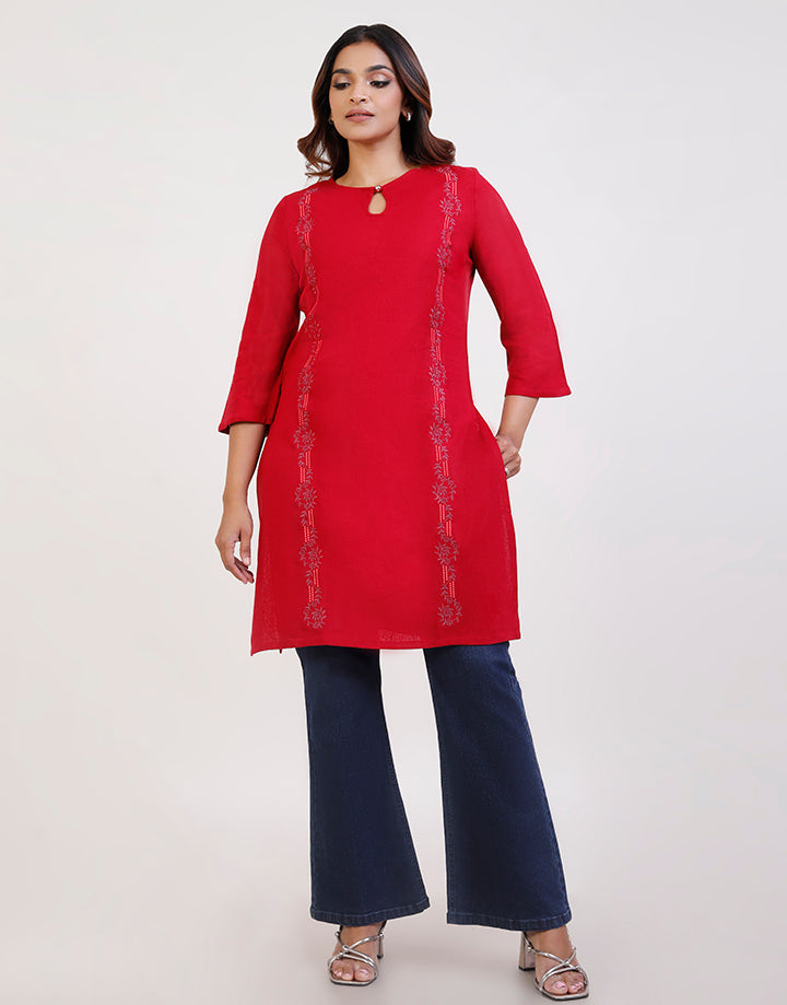 Front Keyhole with Embroidered Kurta