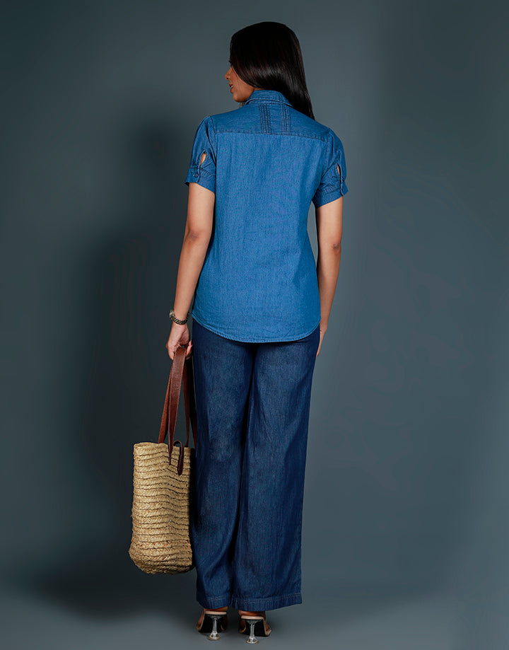 Standard Collar Blouse with Pintuck