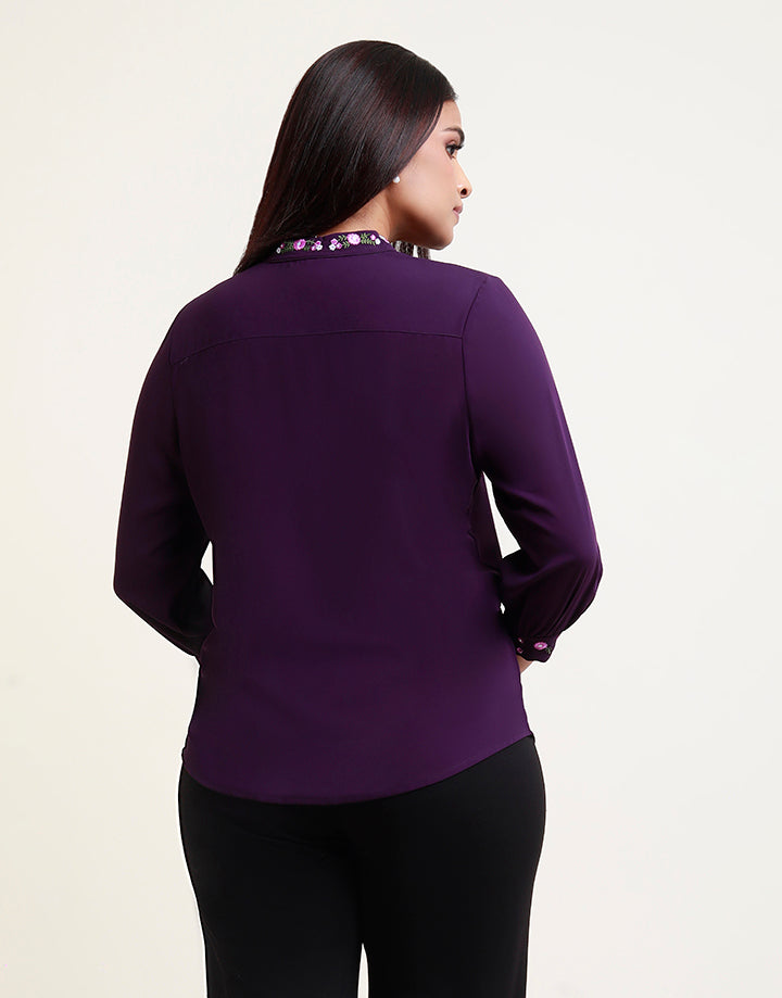 Chinese Collar with Embroidered Blouse