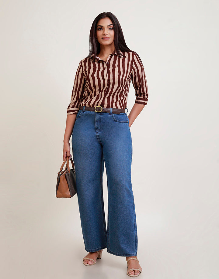 Standard Collar with Button Down Blouse