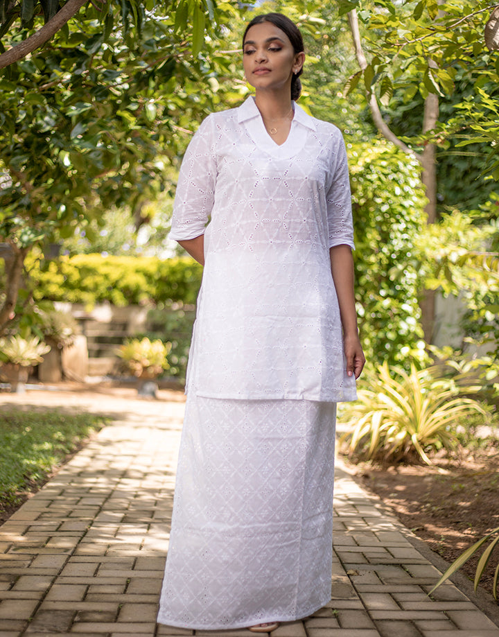 White Cut Lawn Lungi