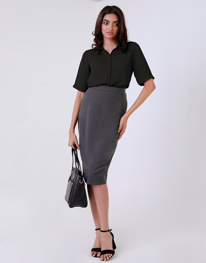 Back Pleated Blouse with Short Sleeves