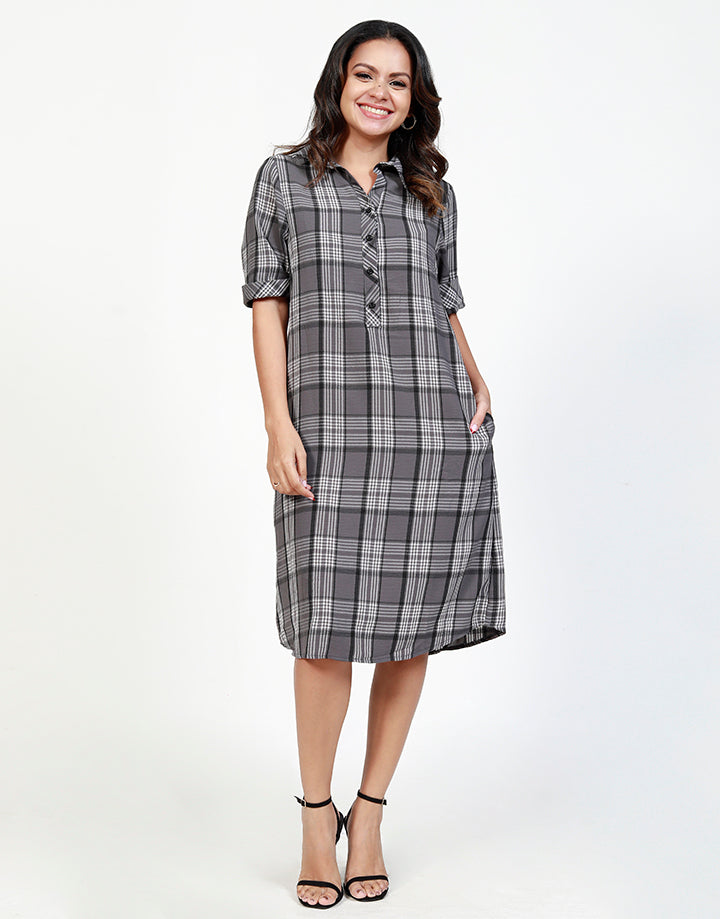 Checkered Shirt Dress in Short Sleeves