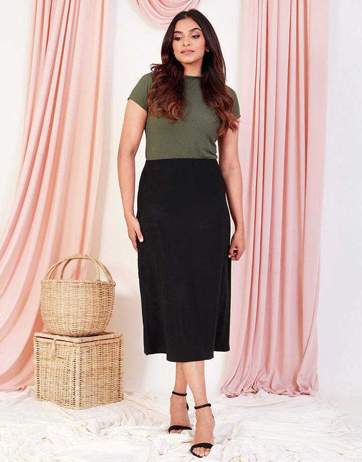 Elastic Waist Band A-Line Midi Skirt