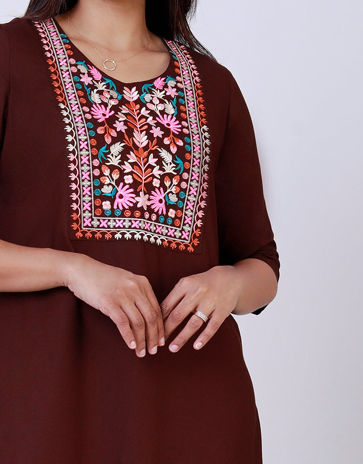 Embroidered Kurtha with ¾ Sleeves