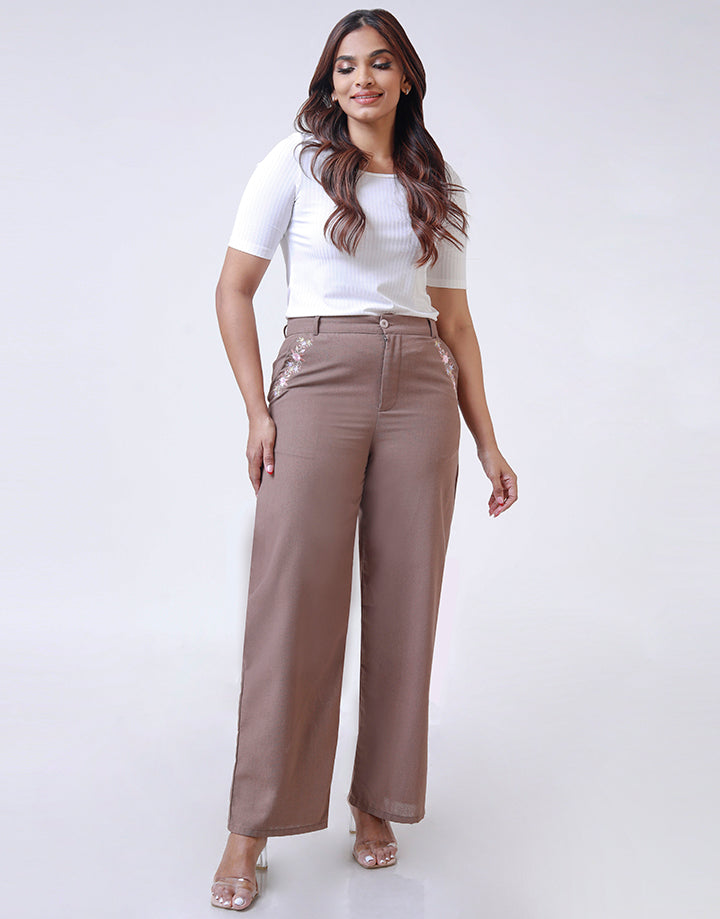 Embroidery Pocket Detailed Linen Pant