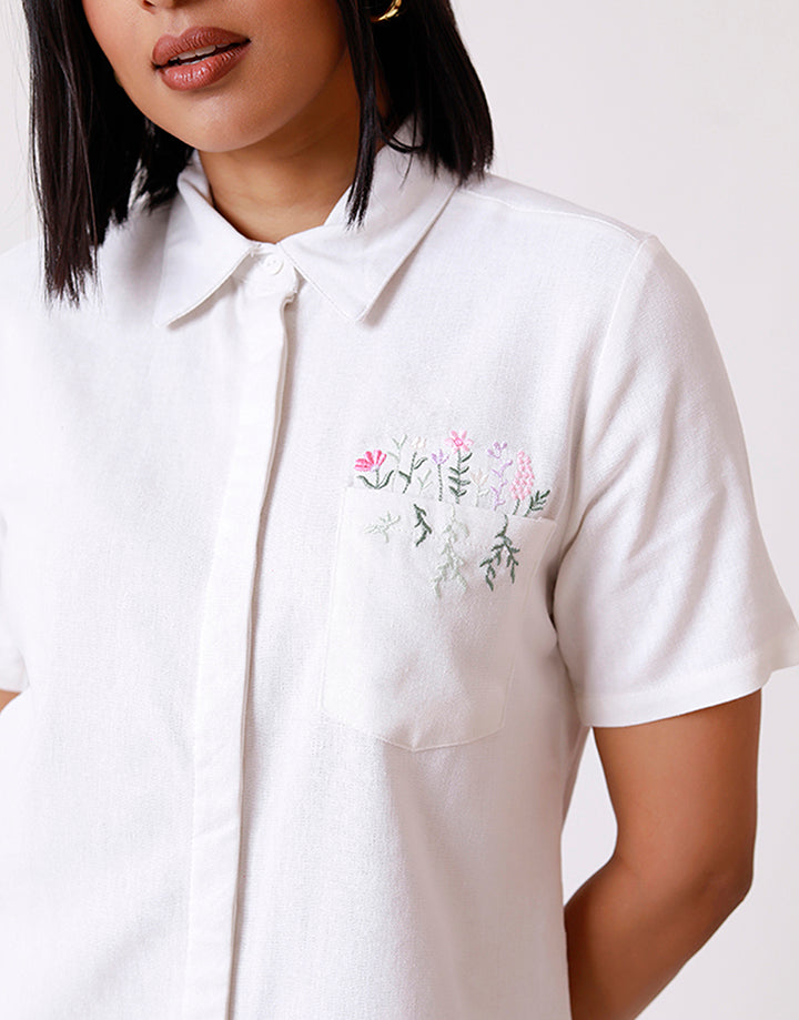 Linen Short-Sleeve Shirt with Embroidered Pocket