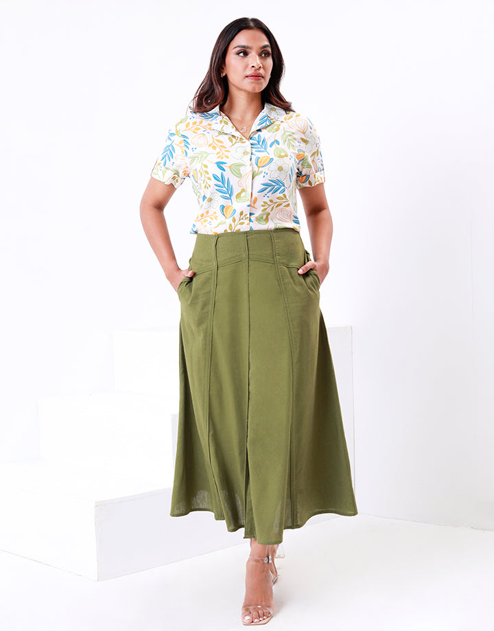 Linen Skirt with Pockets and Front Slit