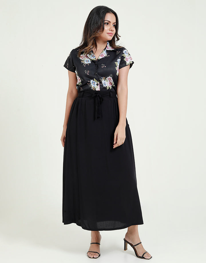 Midaxi Skirt with Side Pockets