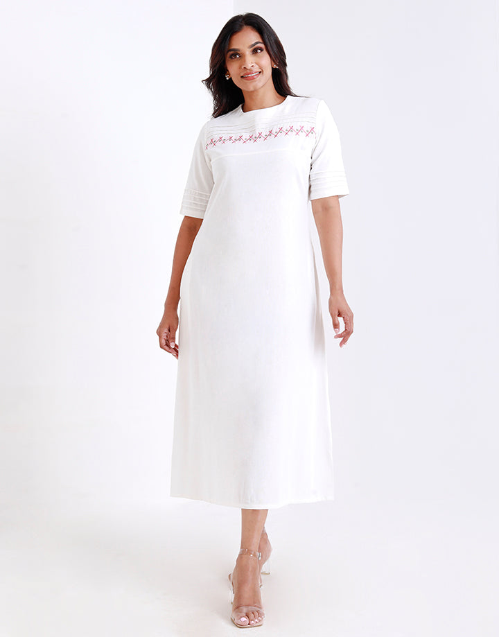 Pintuck Elegance Embroidery Midi Dress