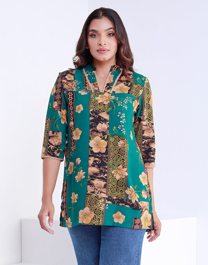 Printed Kurtha with Contrasting Piping