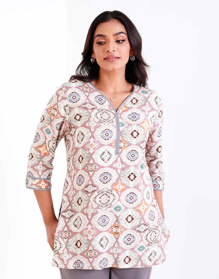 Printed Kurtha with Contrasting Piping