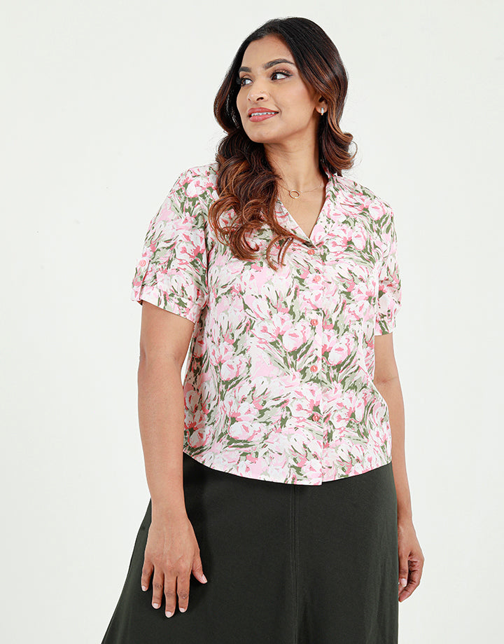 Printed Short Sleeves Blouse with Collar