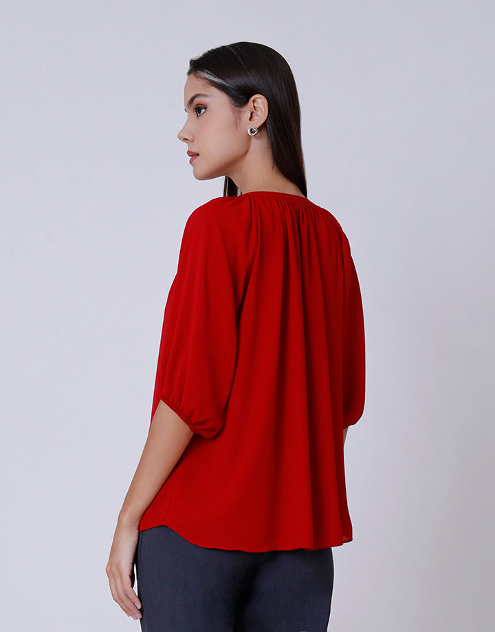 Raglan Sleeve Top with Neck Zipper