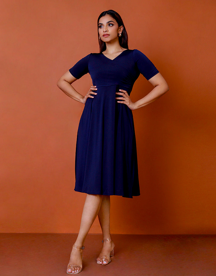 Short Sleeves Crossover Neck Dress with A-Line