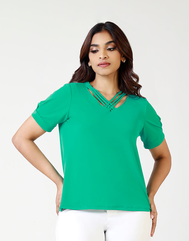 Short Sleeves Top with Weaved Neckline Detail