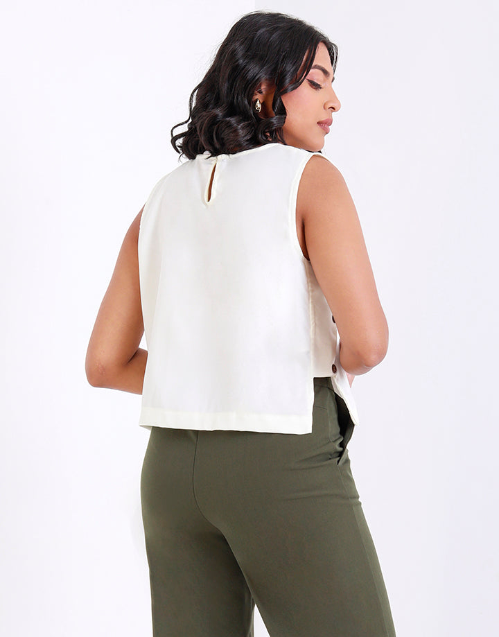 Side Buttoned Round Neck Sleeveless Top