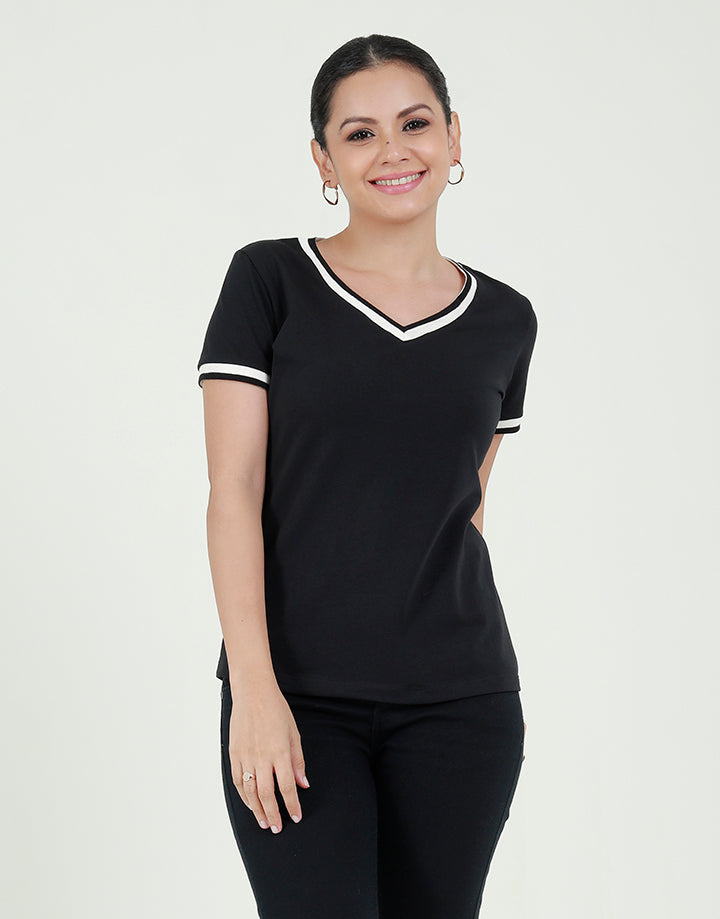 Solid Colour T-Shirt with V-Neck