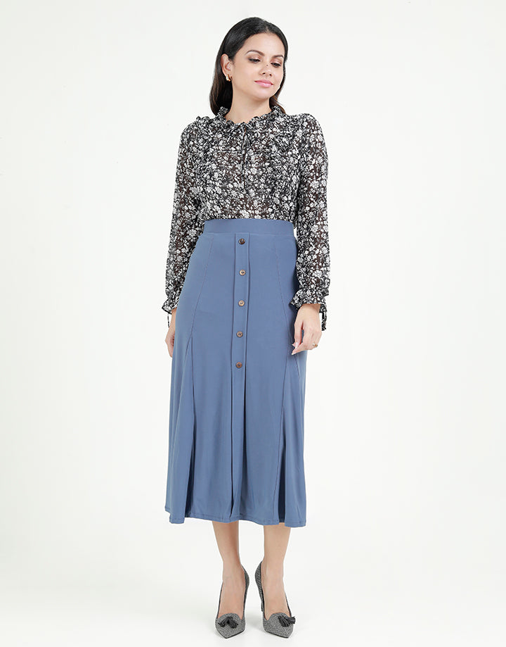 Stretch Midi Skirt With Wooden Buttons