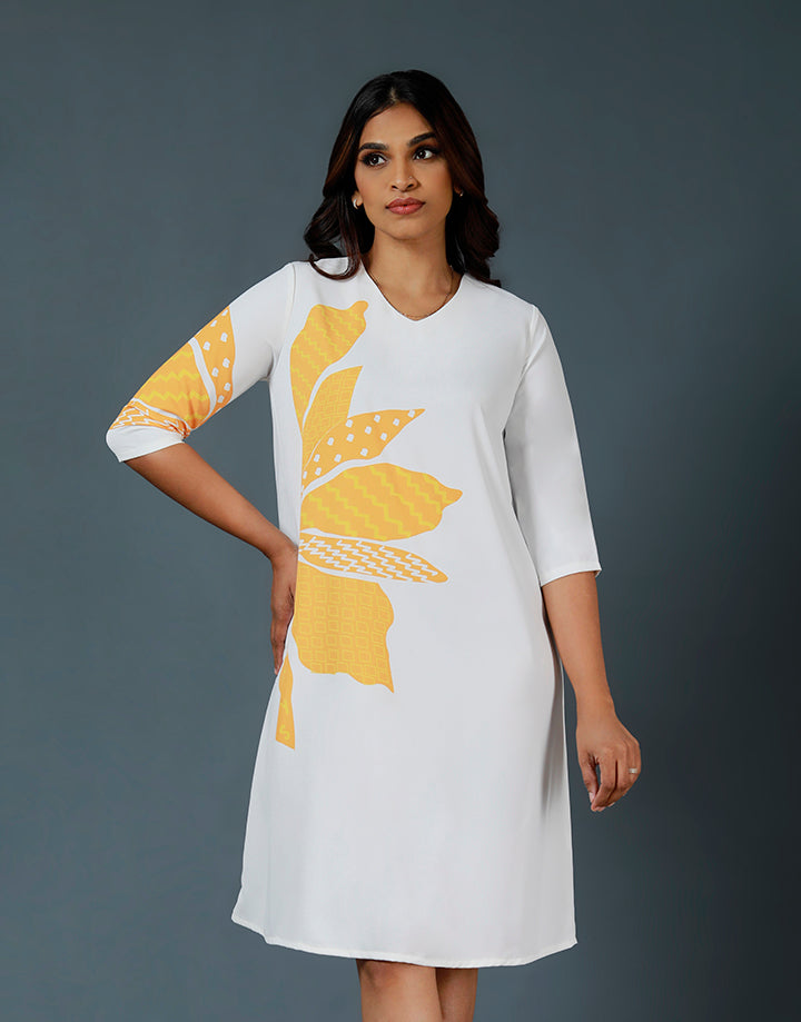 White 3/4 Sleeves Dress with Screen Print