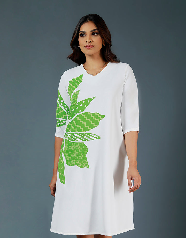 White 3/4 Sleeves Dress with Screen Print